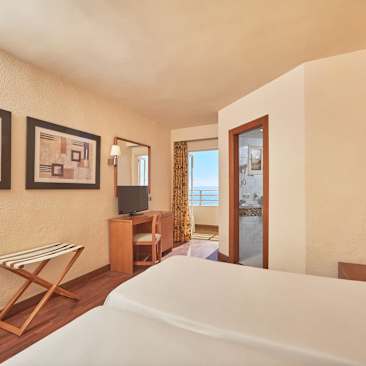 Mll Blue Bay Hotel
